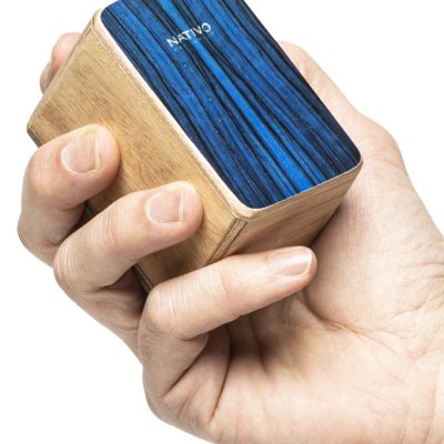Nativo Mini cajon shaker with blue front board finish